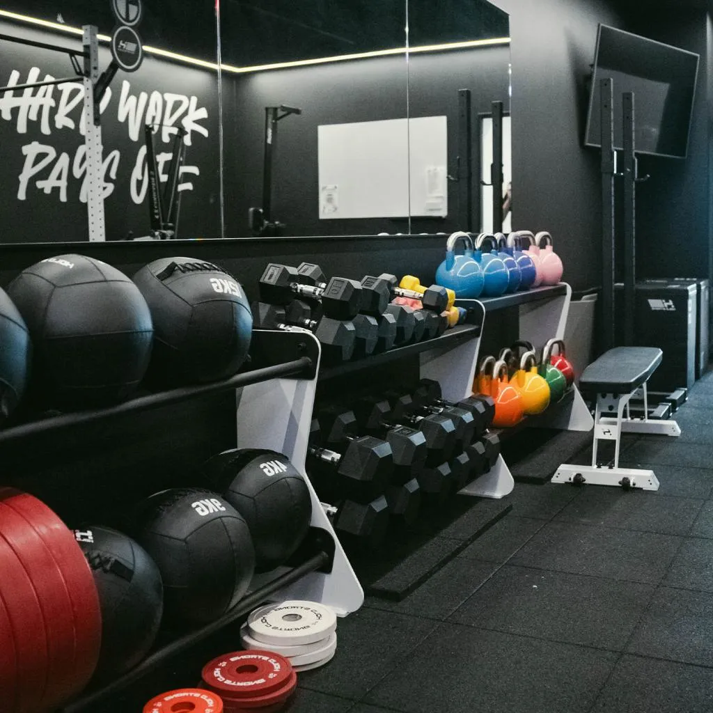 Ausschnitt aus einem Fitnessraum