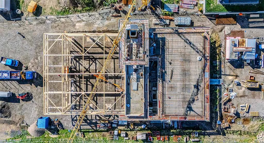 Baustelle von oben Hoch- und Tiefbau